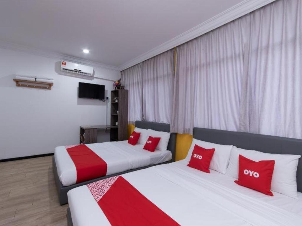 Oyo 89398 Doorbellz Hotell Kota Kinabalu Eksteriør bilde