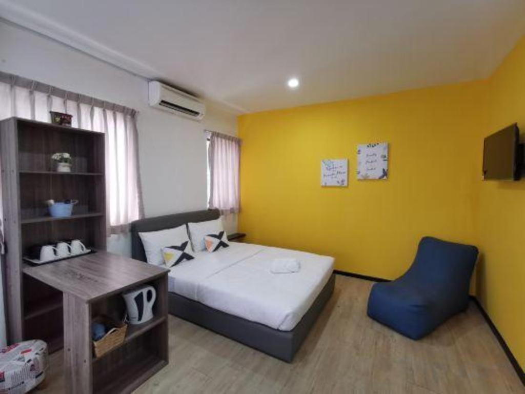 Oyo 89398 Doorbellz Hotell Kota Kinabalu Eksteriør bilde