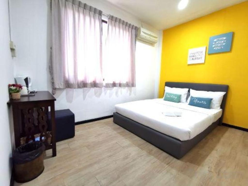 Oyo 89398 Doorbellz Hotell Kota Kinabalu Eksteriør bilde