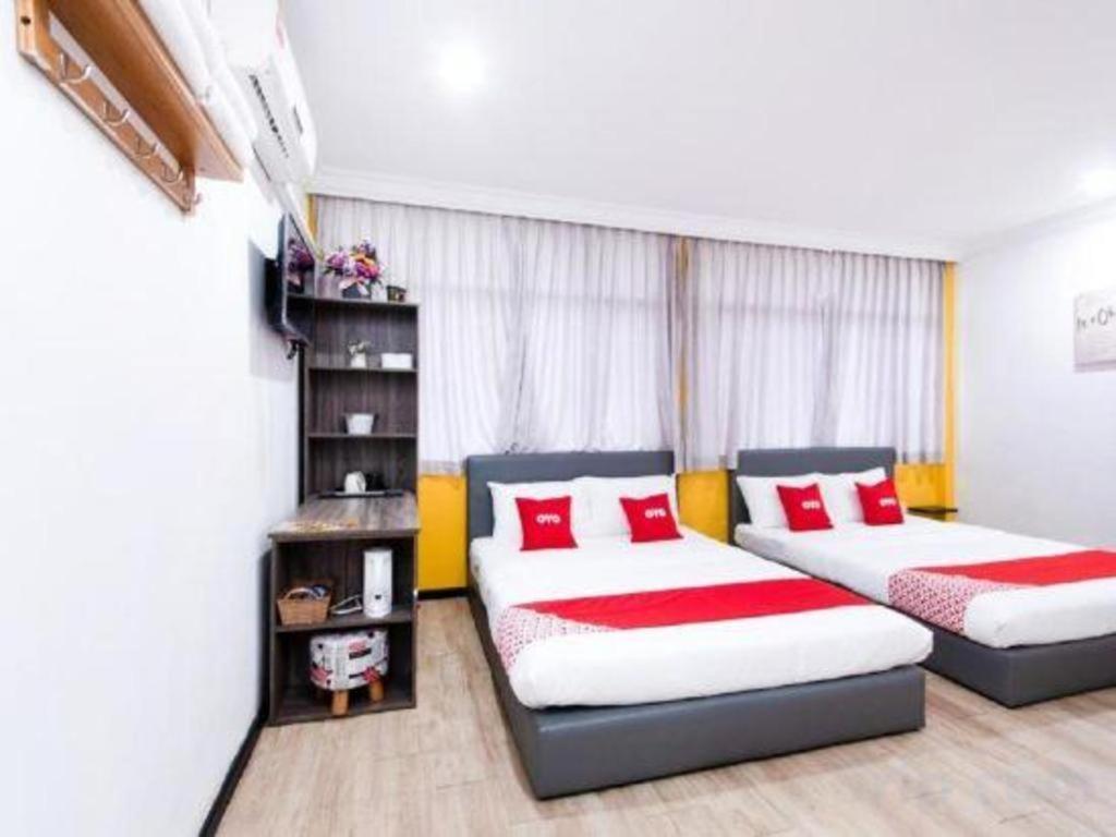 Oyo 89398 Doorbellz Hotell Kota Kinabalu Eksteriør bilde