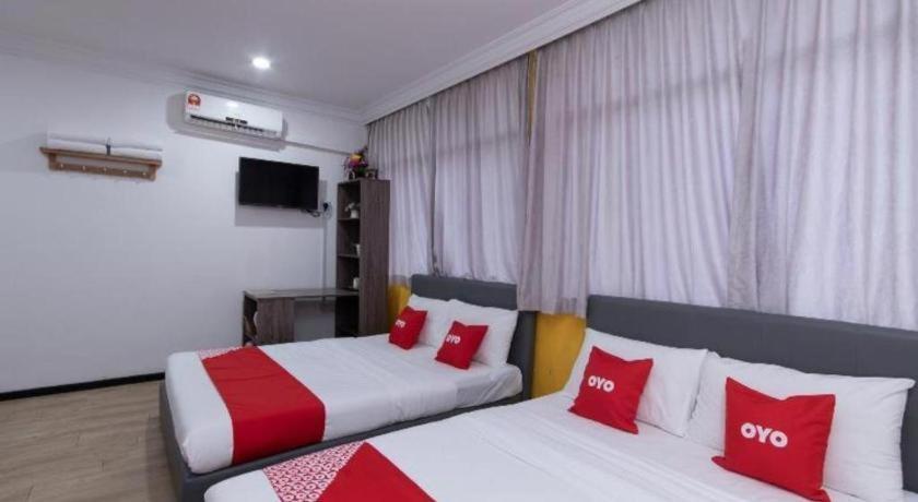 Oyo 89398 Doorbellz Hotell Kota Kinabalu Eksteriør bilde