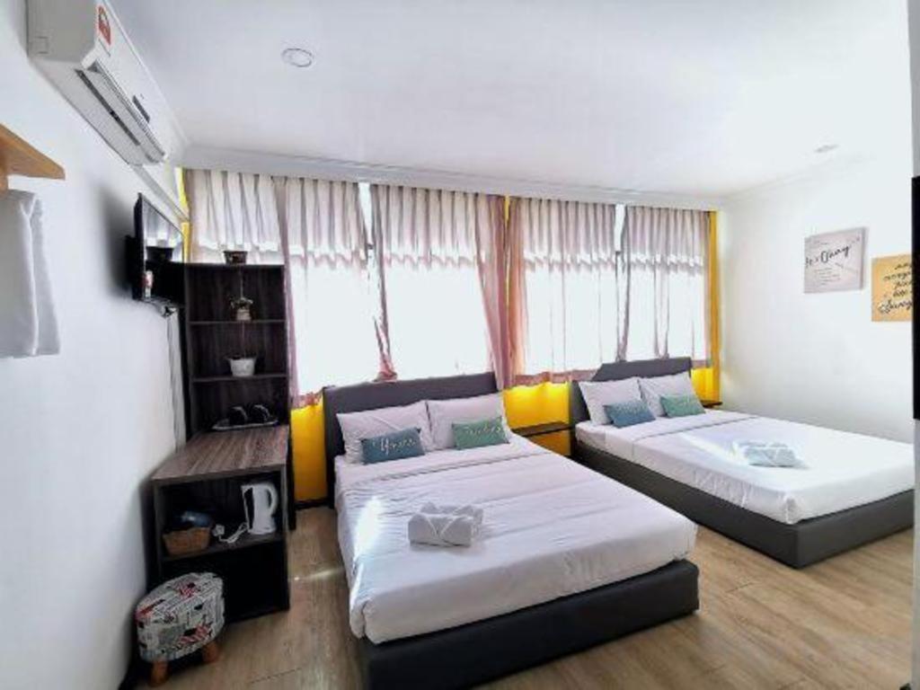 Oyo 89398 Doorbellz Hotell Kota Kinabalu Eksteriør bilde