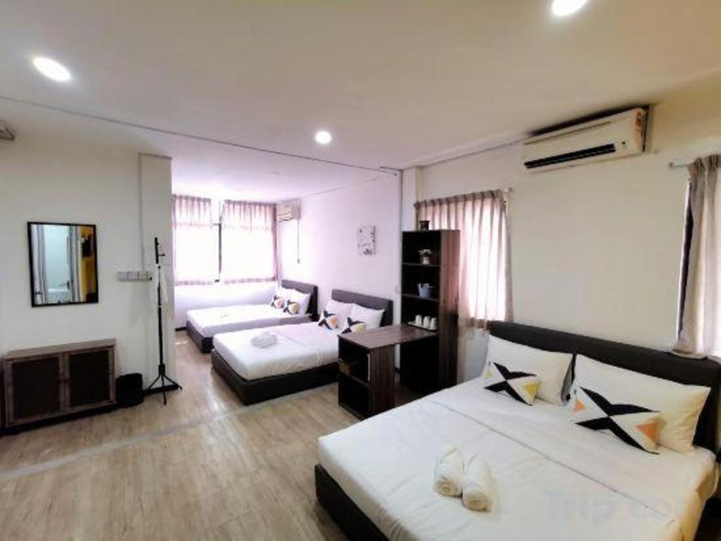 Oyo 89398 Doorbellz Hotell Kota Kinabalu Eksteriør bilde