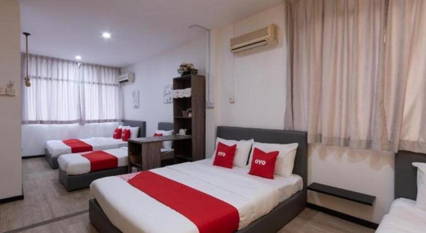 Oyo 89398 Doorbellz Hotell Kota Kinabalu Eksteriør bilde
